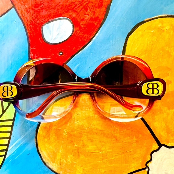 Authentic Oversized Balenciaga Sunglasses in Super Mod Purple and Orange - Picture 5 of 10